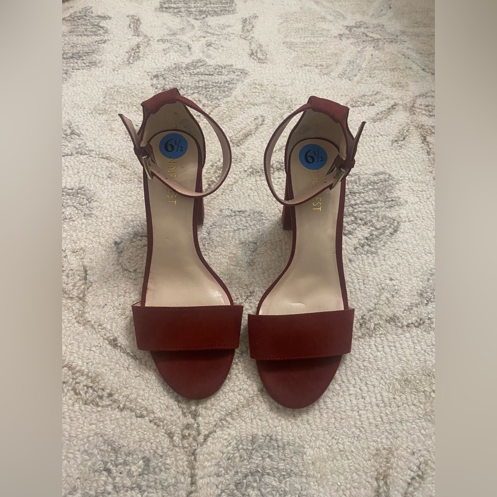 Nine West Suede Burgundy Heel
